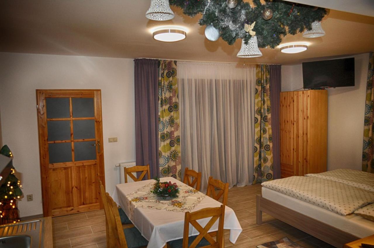 Apartamenty W Dolinie Goscina ドゥシュニキ・ズドルイ エクステリア 写真