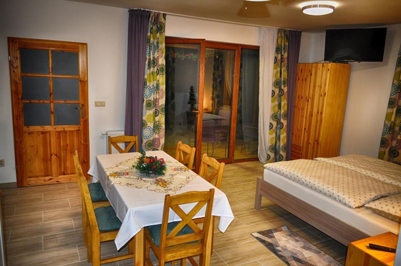 Apartamenty W Dolinie Goscina ドゥシュニキ・ズドルイ エクステリア 写真